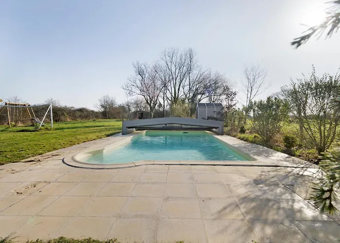 Naturma Hébergement de vacances Montpon-Menesterol